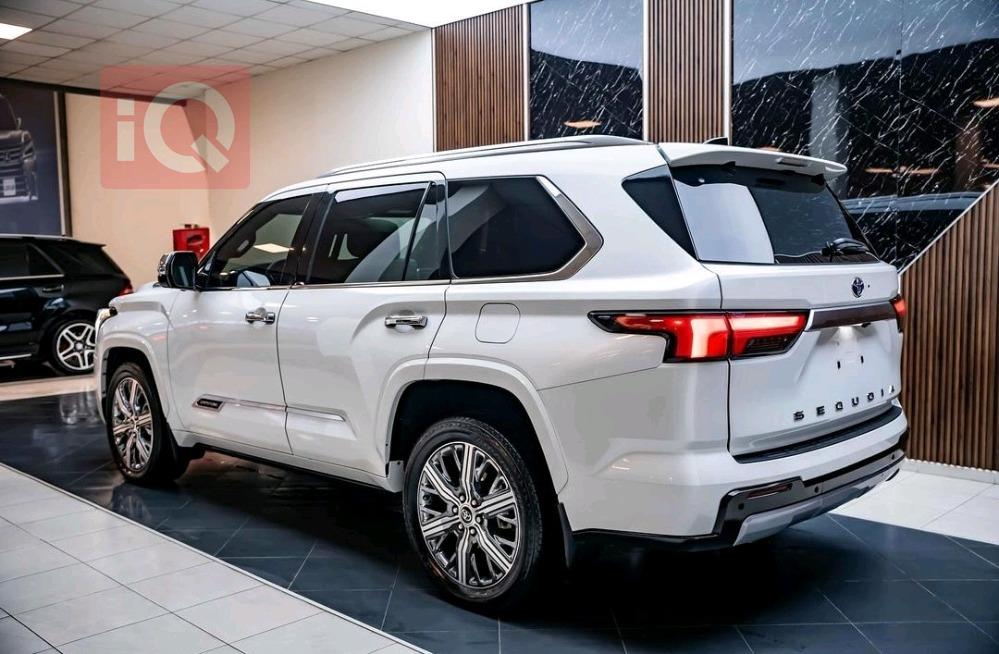 Toyota Sequoia